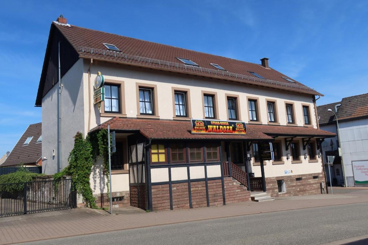Hotel Waldoza Waldmohr Zewnętrze zdjęcie